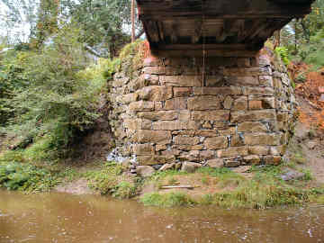 Slaughter House Bridge. Photo by John Weaver September 2, 2005